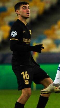 Pedri réagit après la victoire de Barcelone contre le Real Madrid

